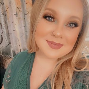 Meet your Posher, Tawna